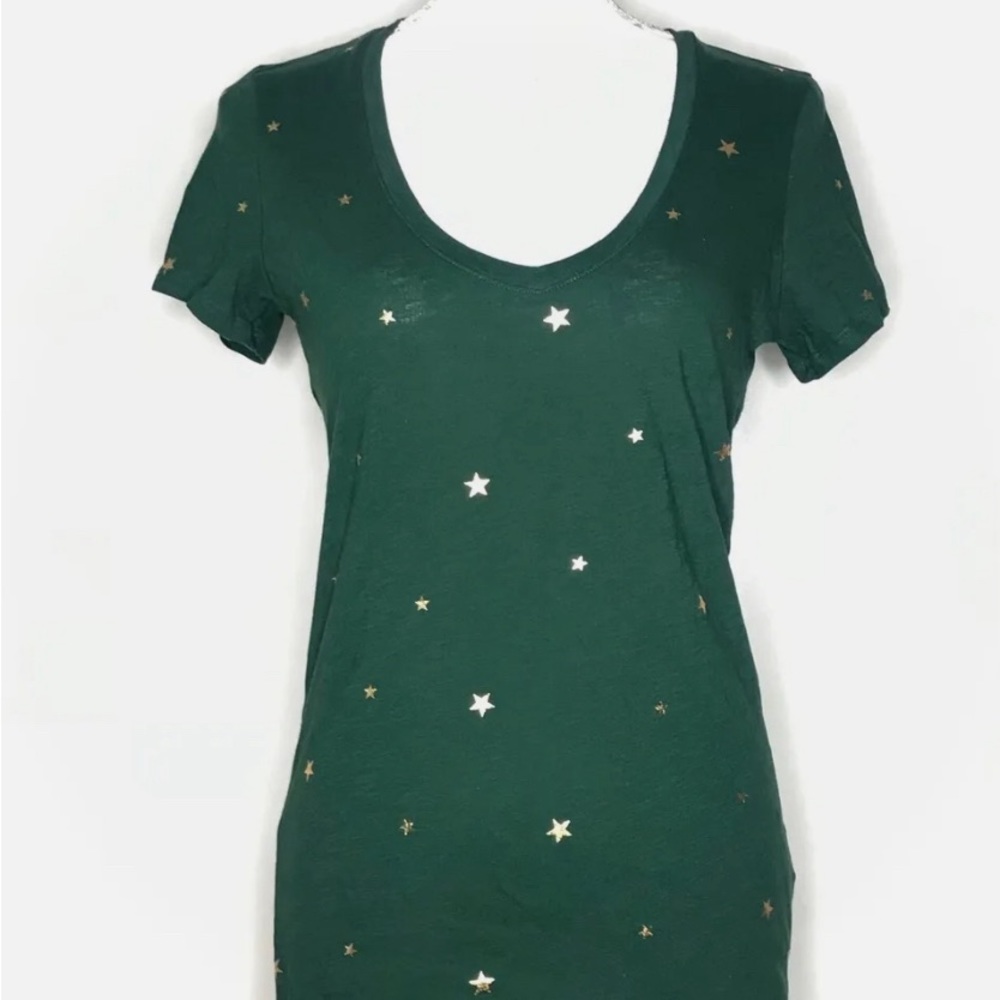 Victoria Secerts green v neck shirt sz L